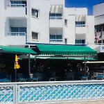 Sea Aparthotel 3*