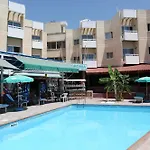 Aparthotel Sea Larnaca