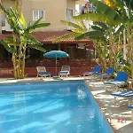 Aparthotel Sea Larnaca