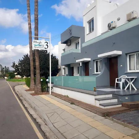 Sea Hotel de apartamente Larnaca