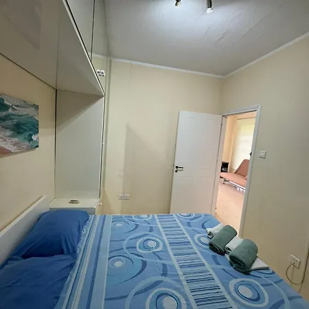 Sea Hotel de apartamente Larnaca