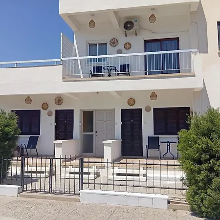 Aparthotel Sea 3*