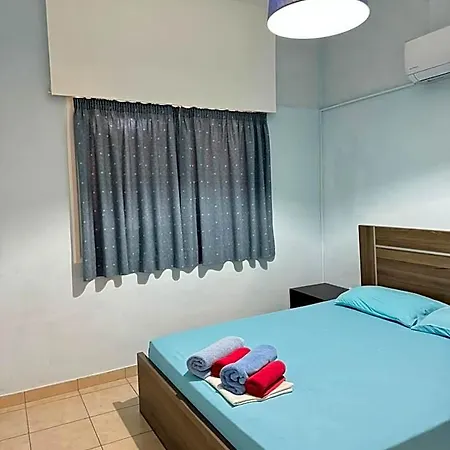 Sea Aparthotel 3*