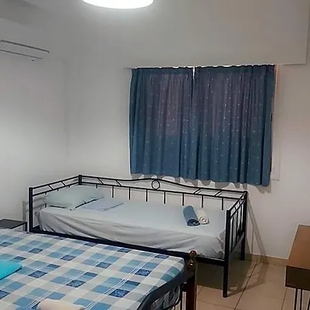 Aparthotel Sea Larnaka