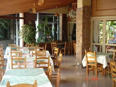 Sea 公寓式酒店