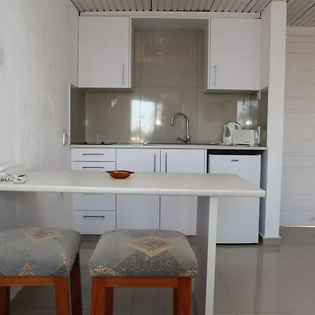 Aparthotel Sea Larnaca