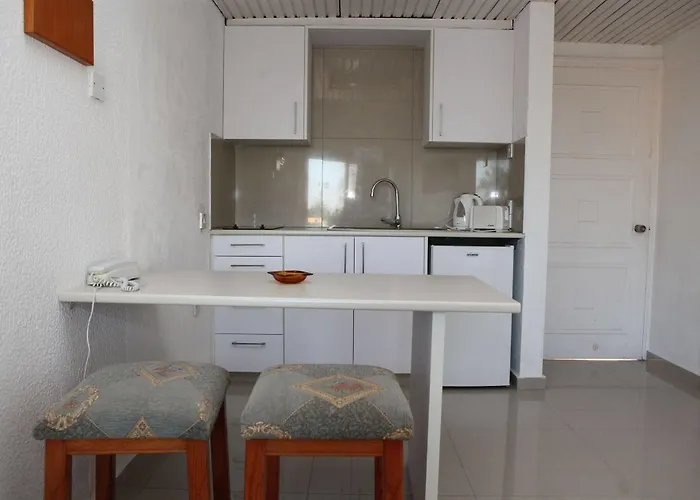 Apart-hotel Sea Larnaca